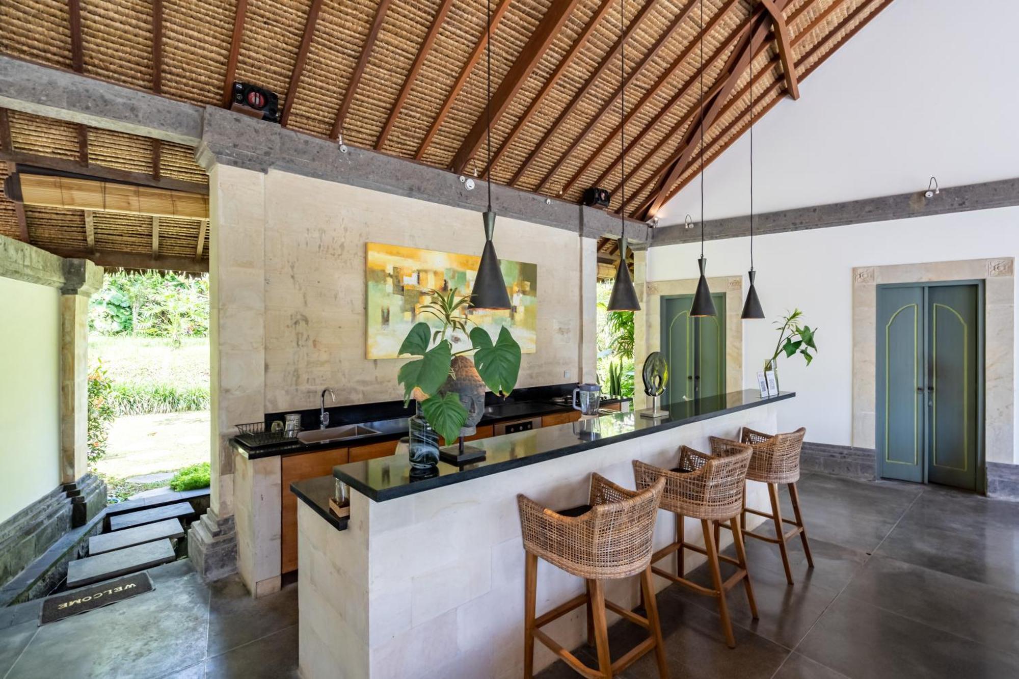 Villa Themma Jungle - Sumptuous 3Br Luxury Villa With Majestic Jungle View North Of Ubud Экстерьер фото